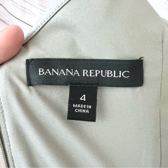 Banana Republic Taupe Brushed Silk Ruched Sleeveless Retro Flare Pocket Dress - Picture 13 of 15